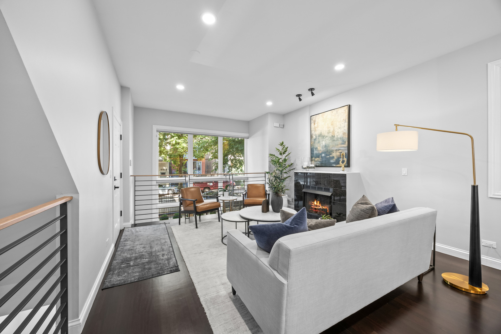 919 N Hermitage Avenue Unit: 1