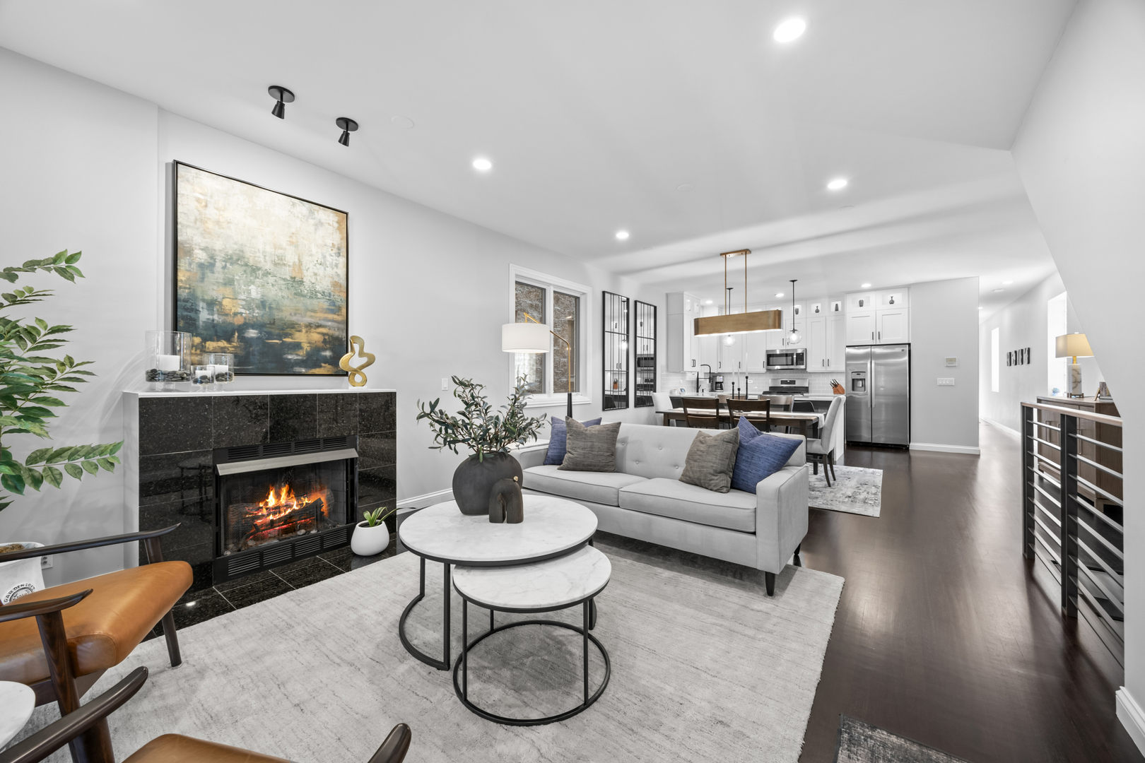 919 N Hermitage Avenue Unit: 1