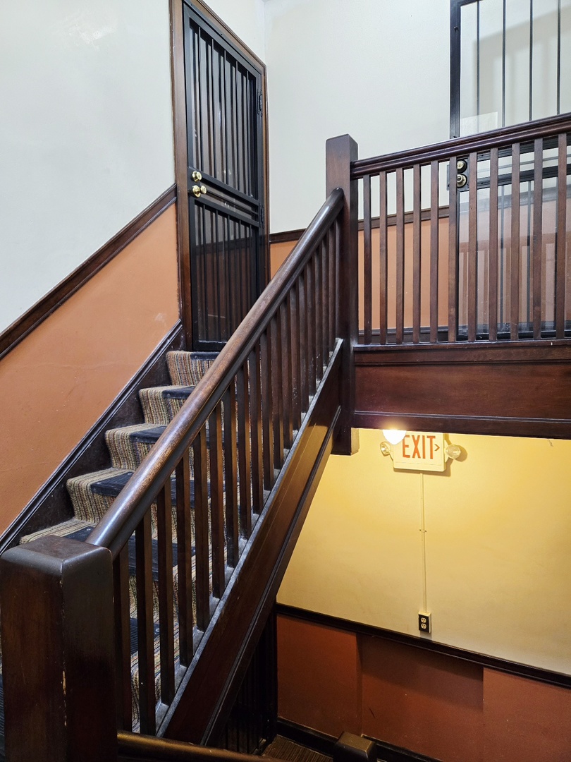 7708 S Wabash Avenue