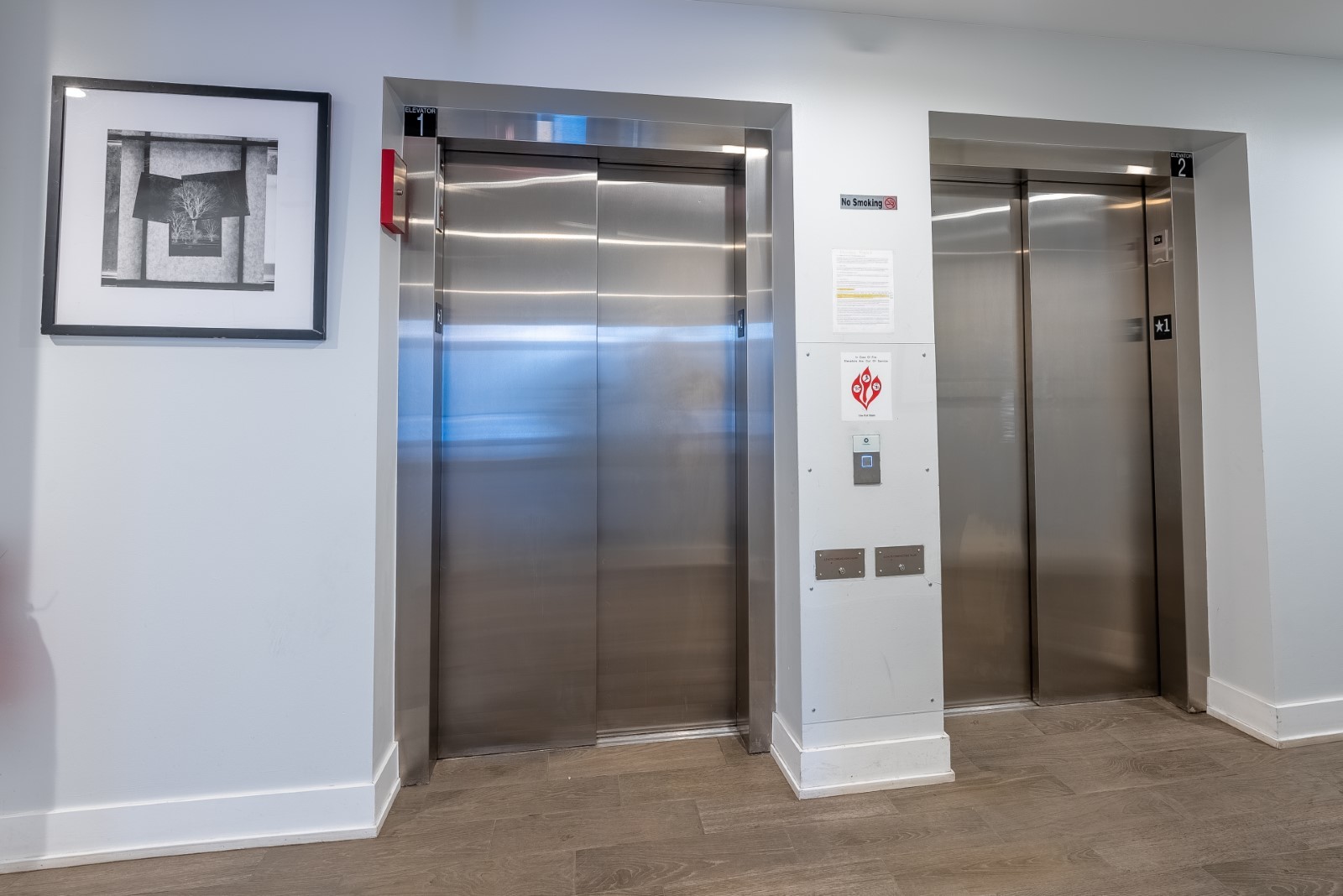 2217 W Madison Street Unit: 406