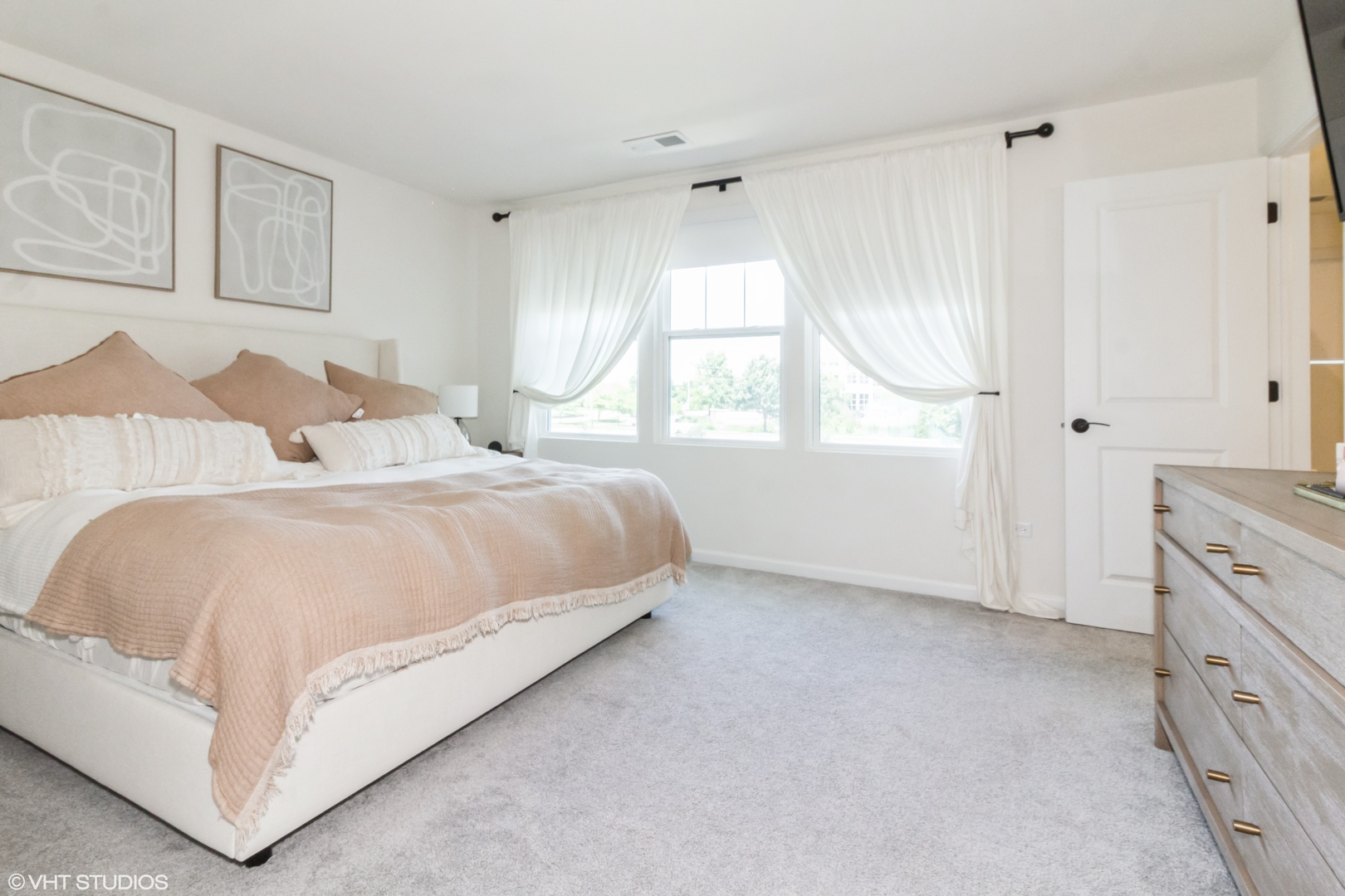 24518 W Alexis Lane