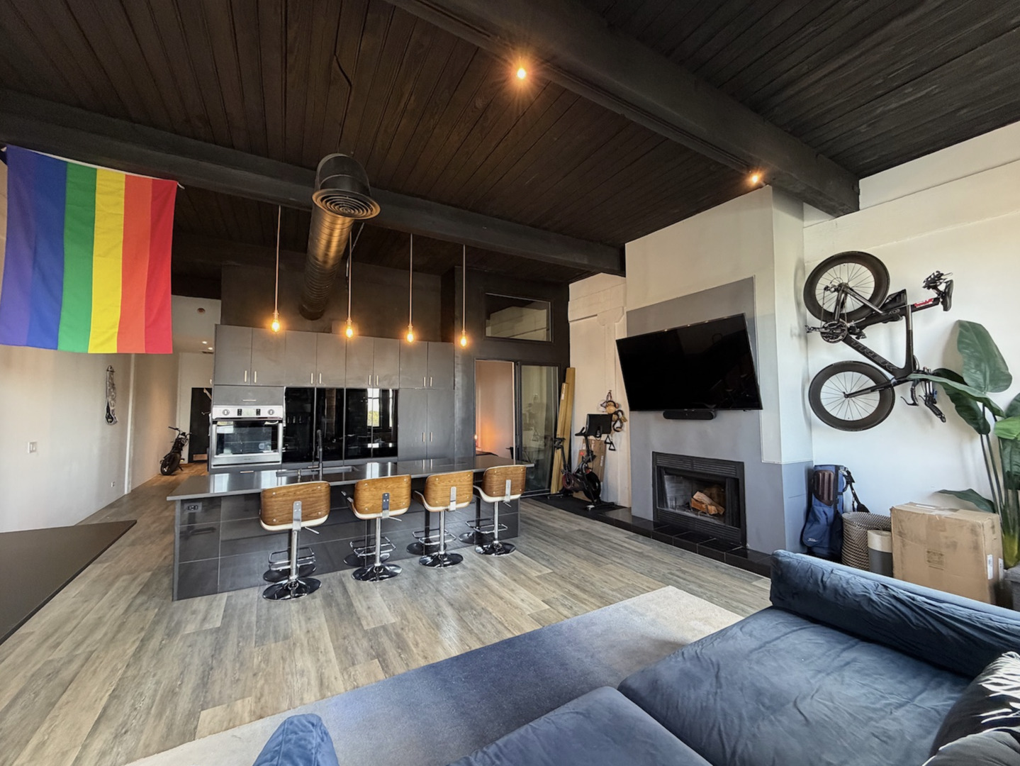 3323 N Paulina Street Unit: 5G