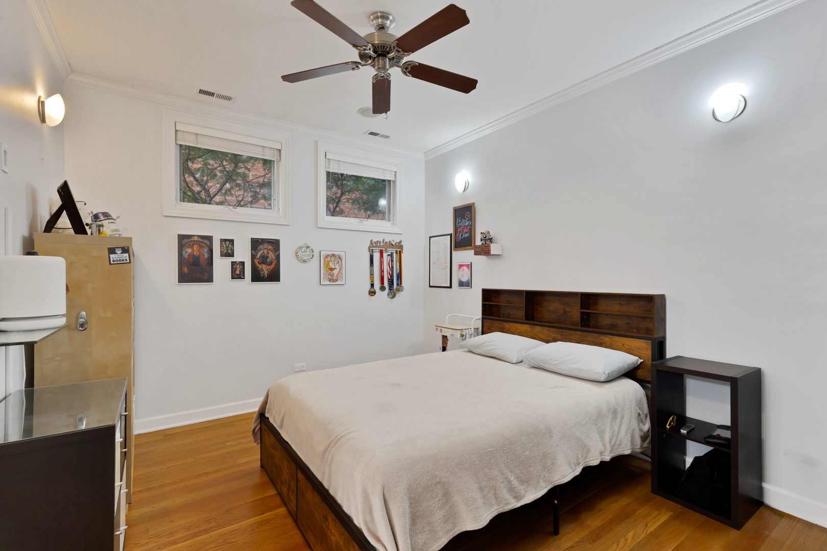 2457 W FOSTER Avenue Unit: 1