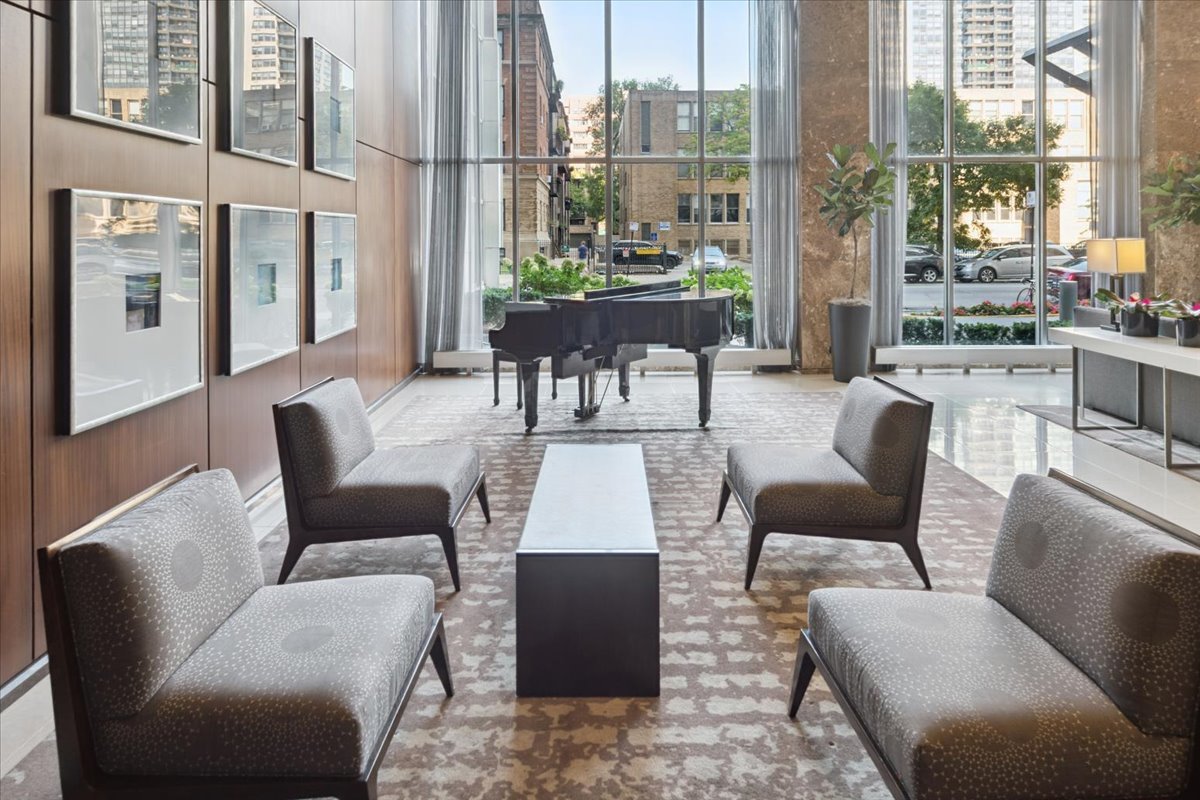 655 W Irving Park Road Unit: 2503