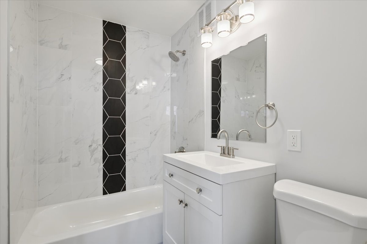 655 W Irving Park Road Unit: 2503