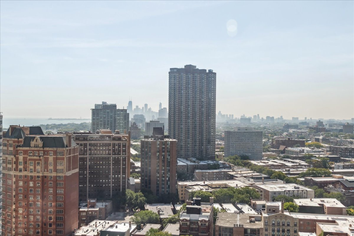 655 W Irving Park Road Unit: 2503