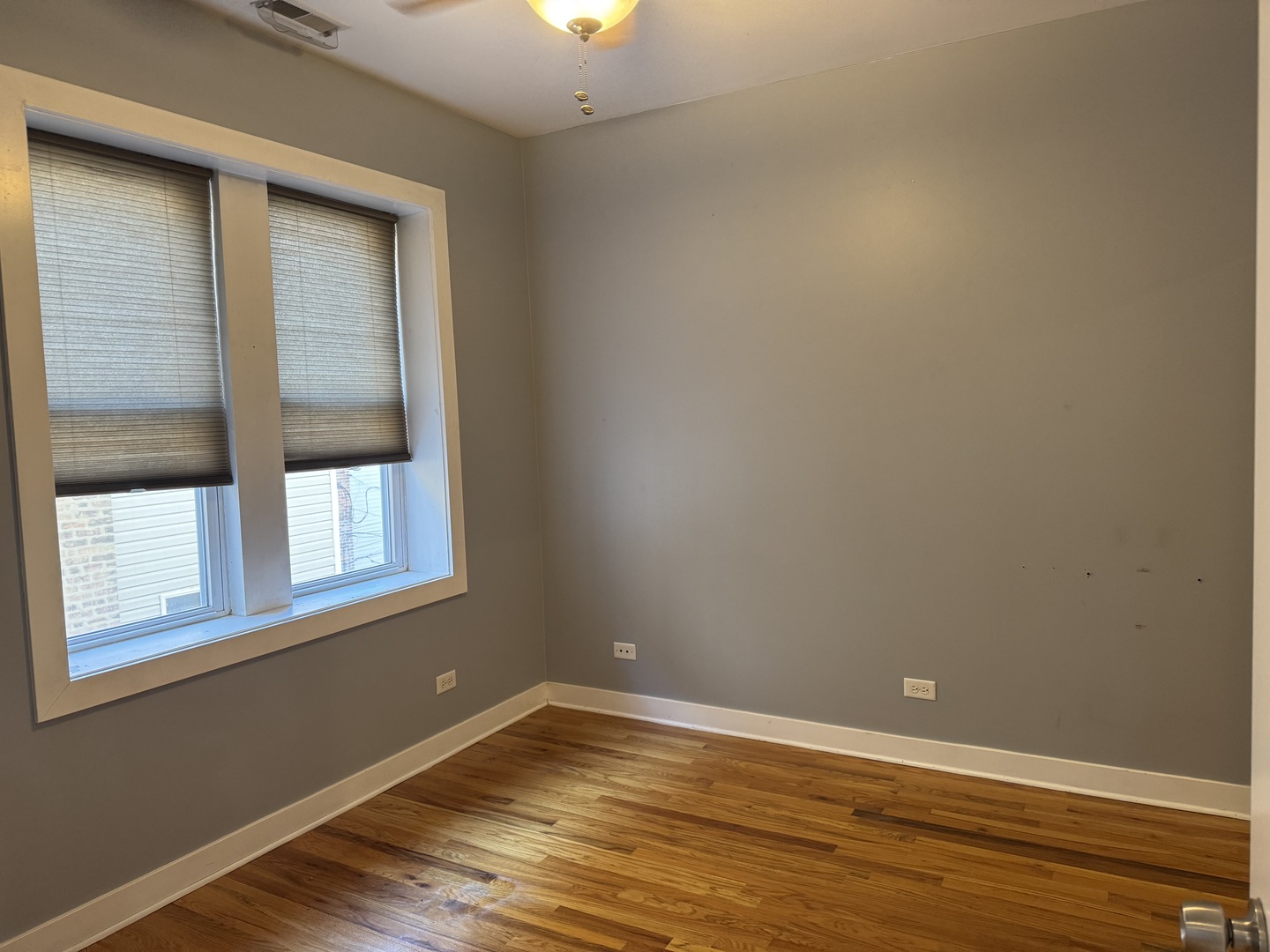 1430 N Maplewood Avenue Unit: 302