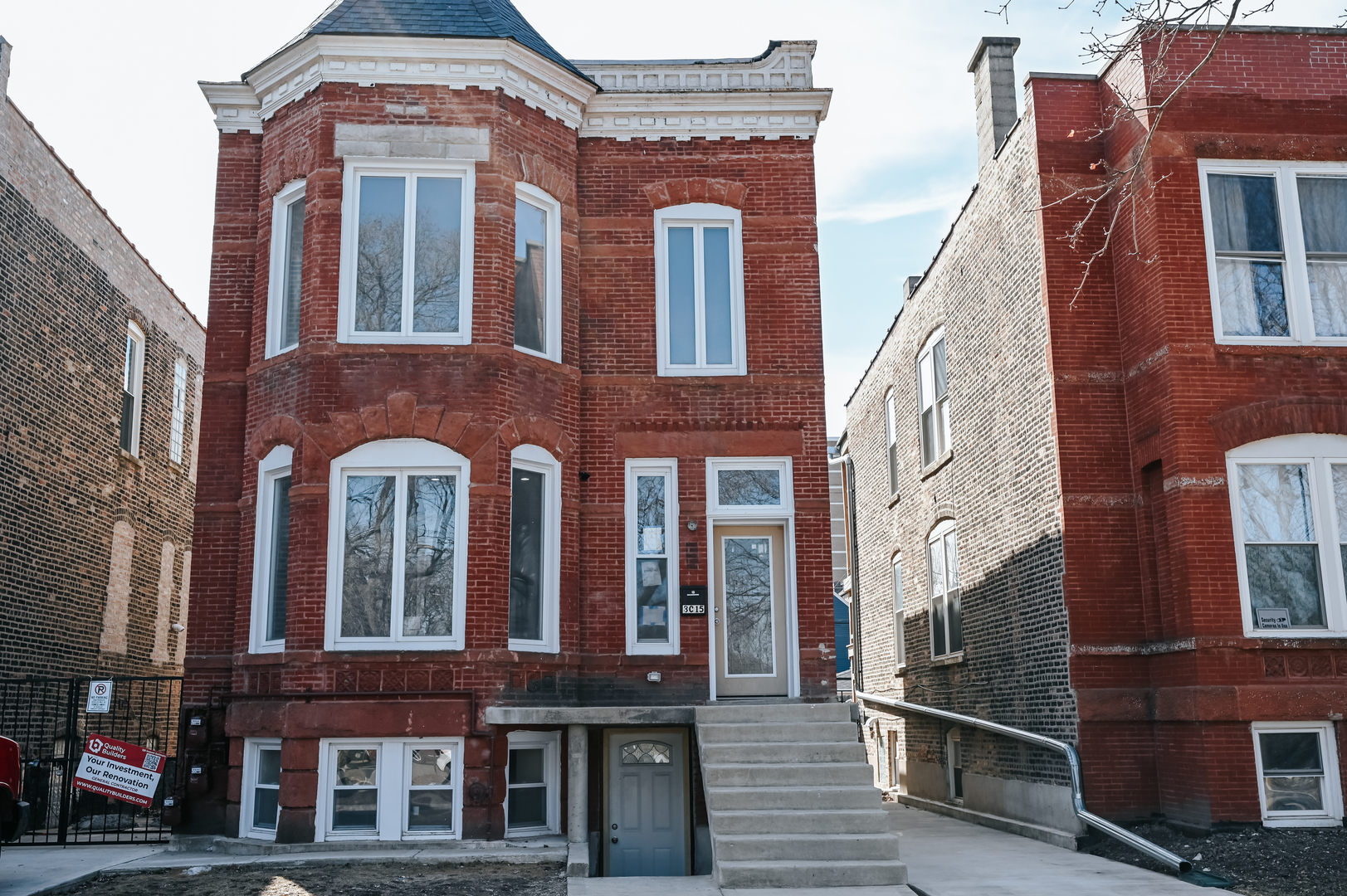3015 W 19th Street Unit: 2