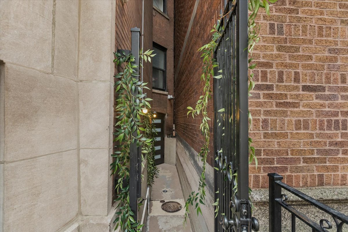 3020 N Sheridan Road Unit: GN