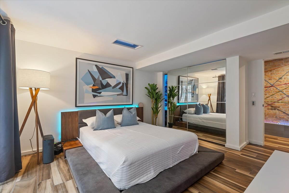 3020 N Sheridan Road Unit: GN