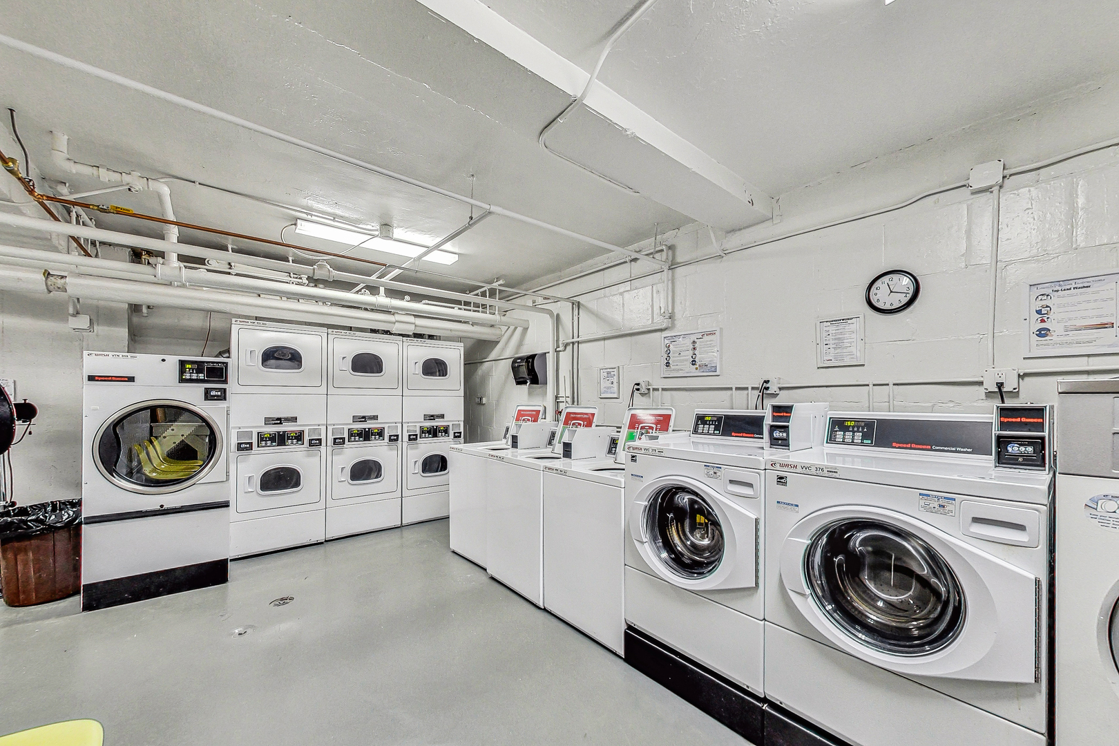 431 W Oakdale Avenue Unit: 1C