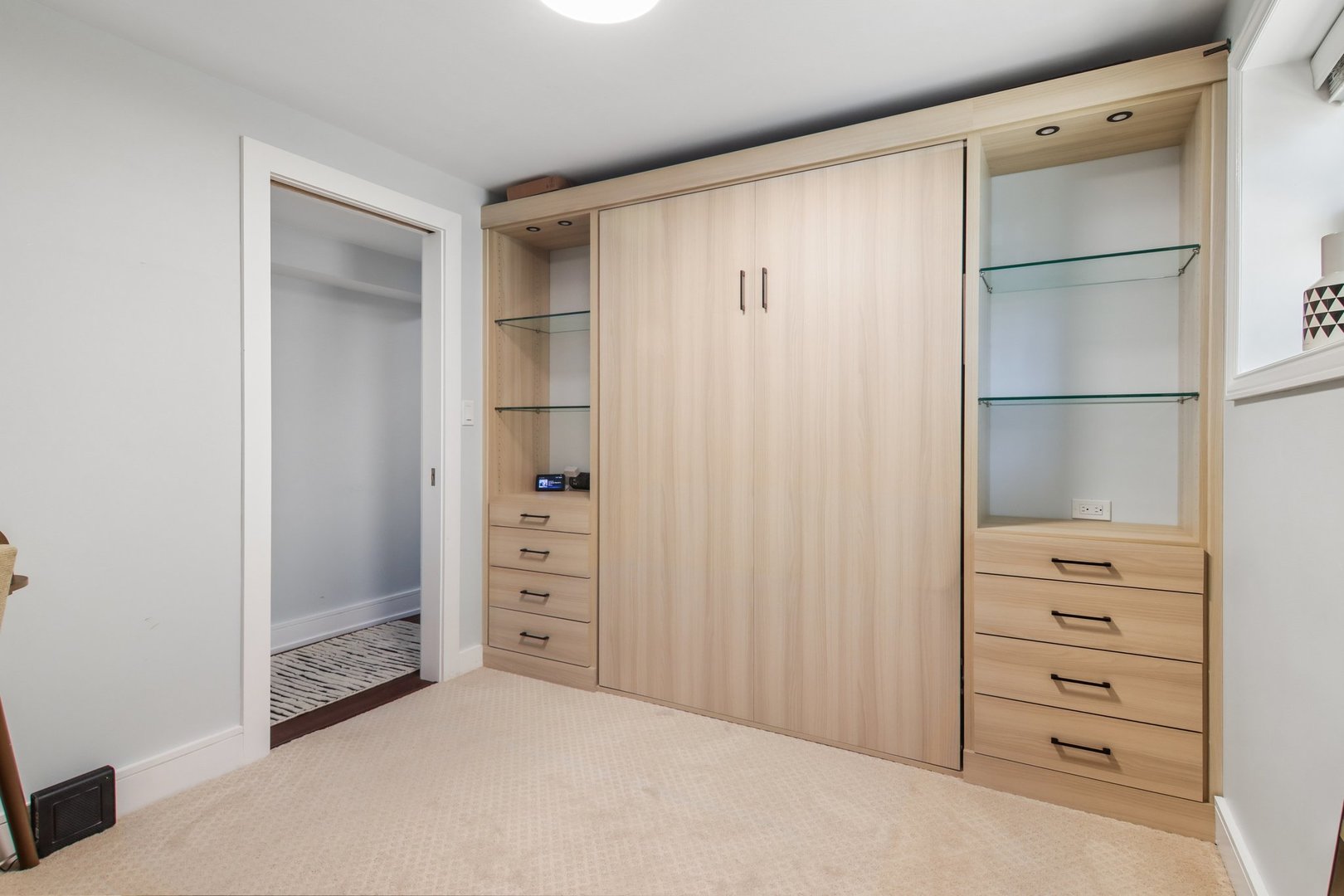 2656 W Gunnison Street Unit: 1