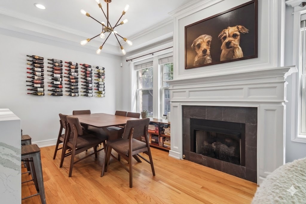2656 W Gunnison Street Unit: 1