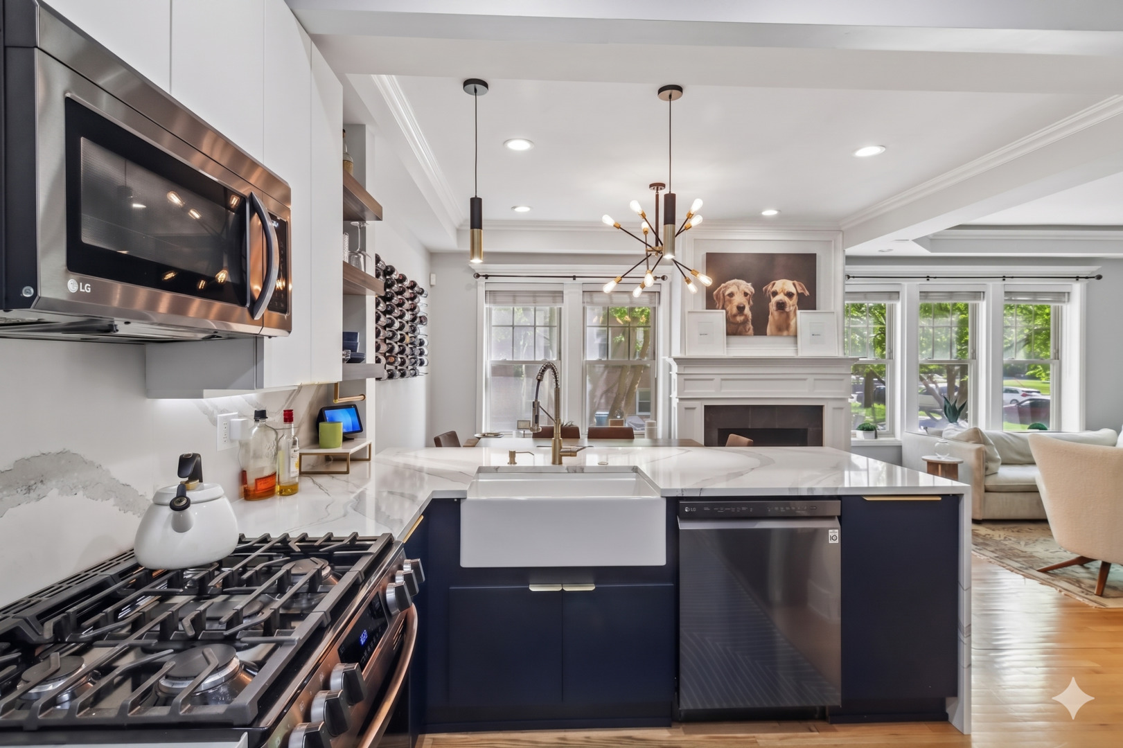 2656 W Gunnison Street Unit: 1