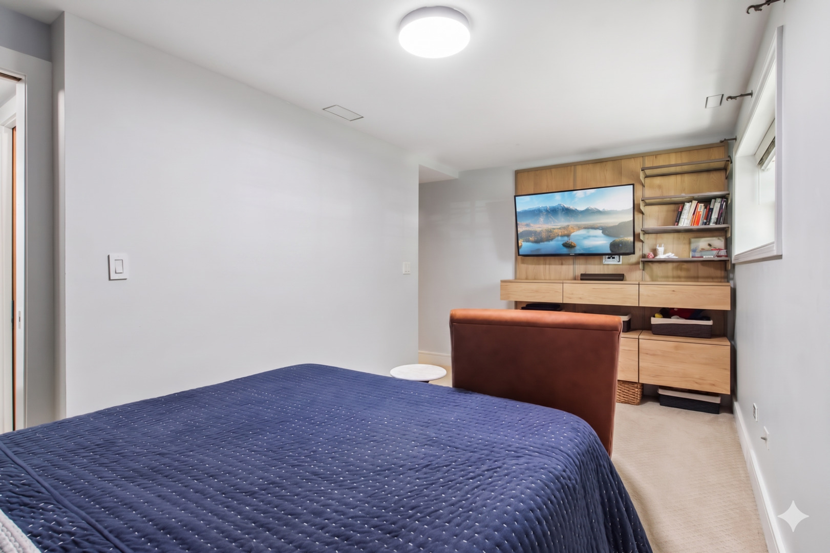 2656 W Gunnison Street Unit: 1