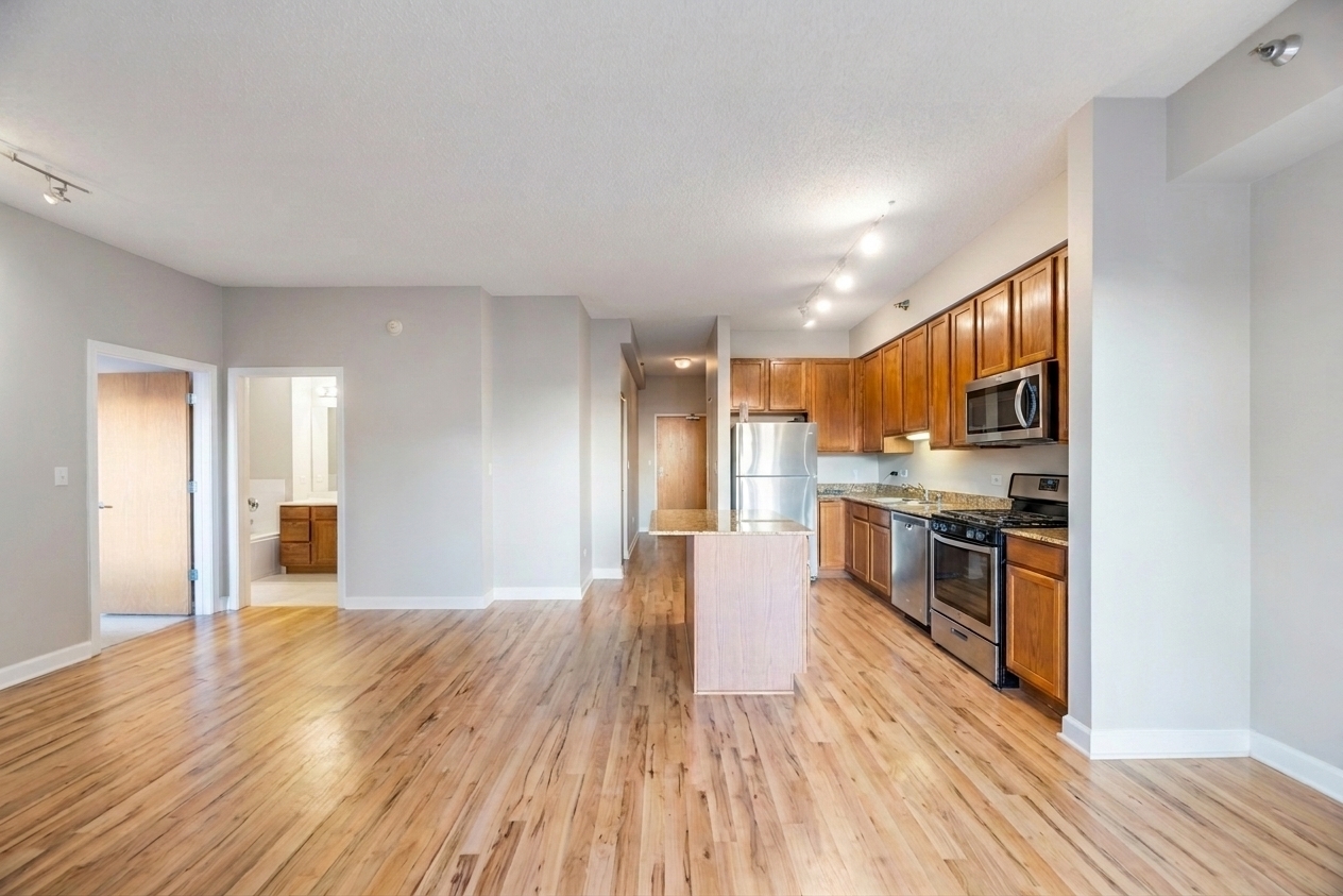 41 E 8th Street Unit: 1805