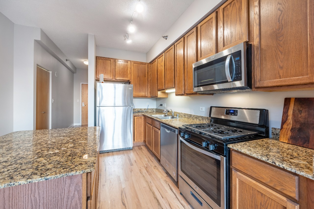 41 E 8th Street Unit: 1805