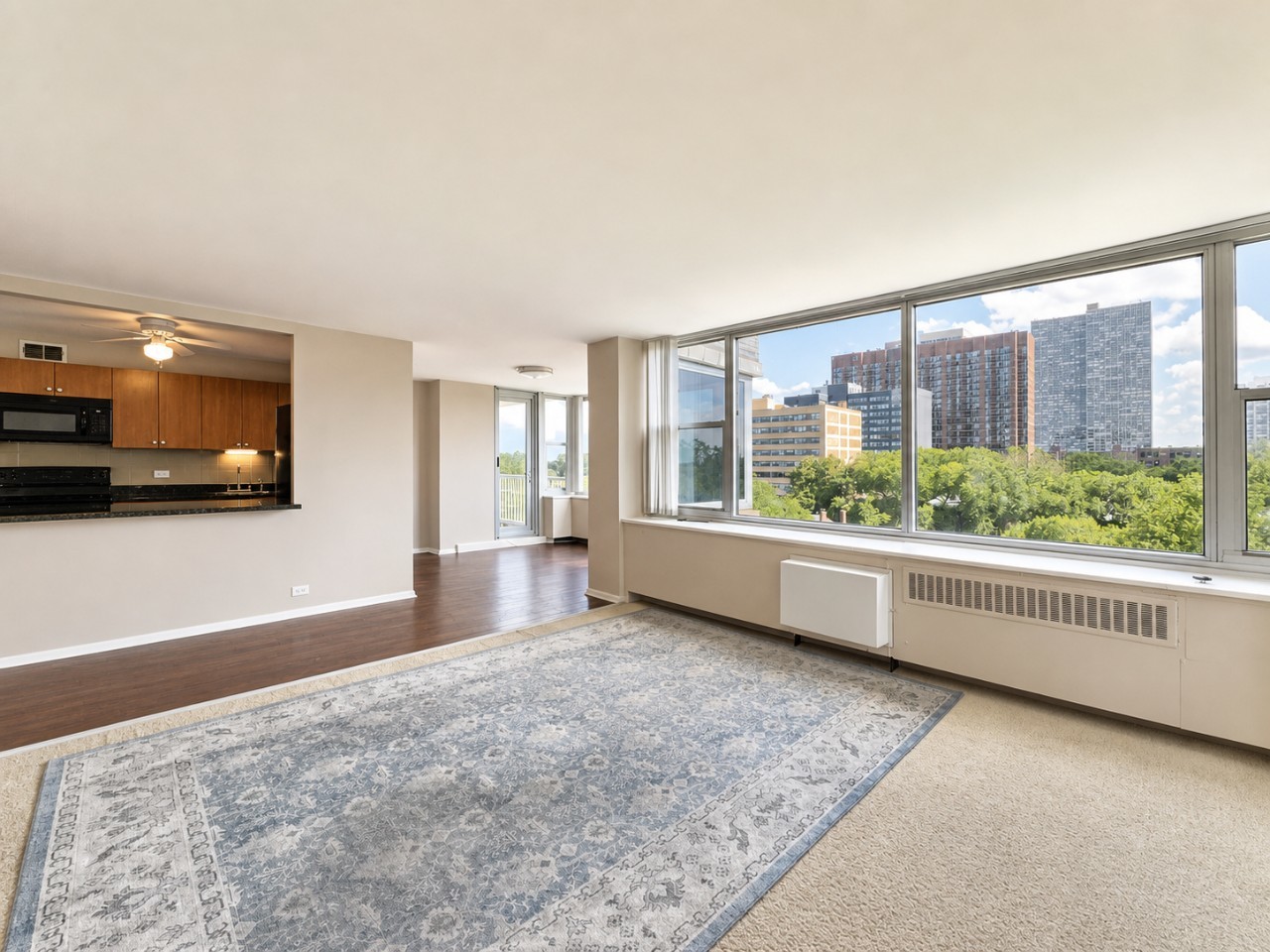 4250 N Marine Drive Unit: 716