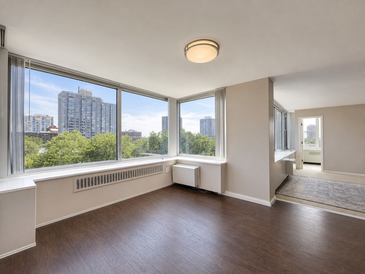 4250 N Marine Drive Unit: 716