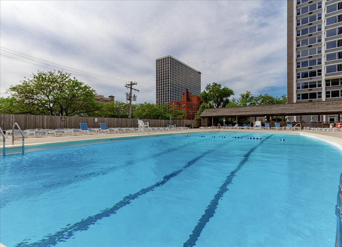 4250 N Marine Drive Unit: 716