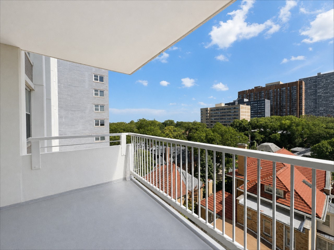 4250 N Marine Drive Unit: 716