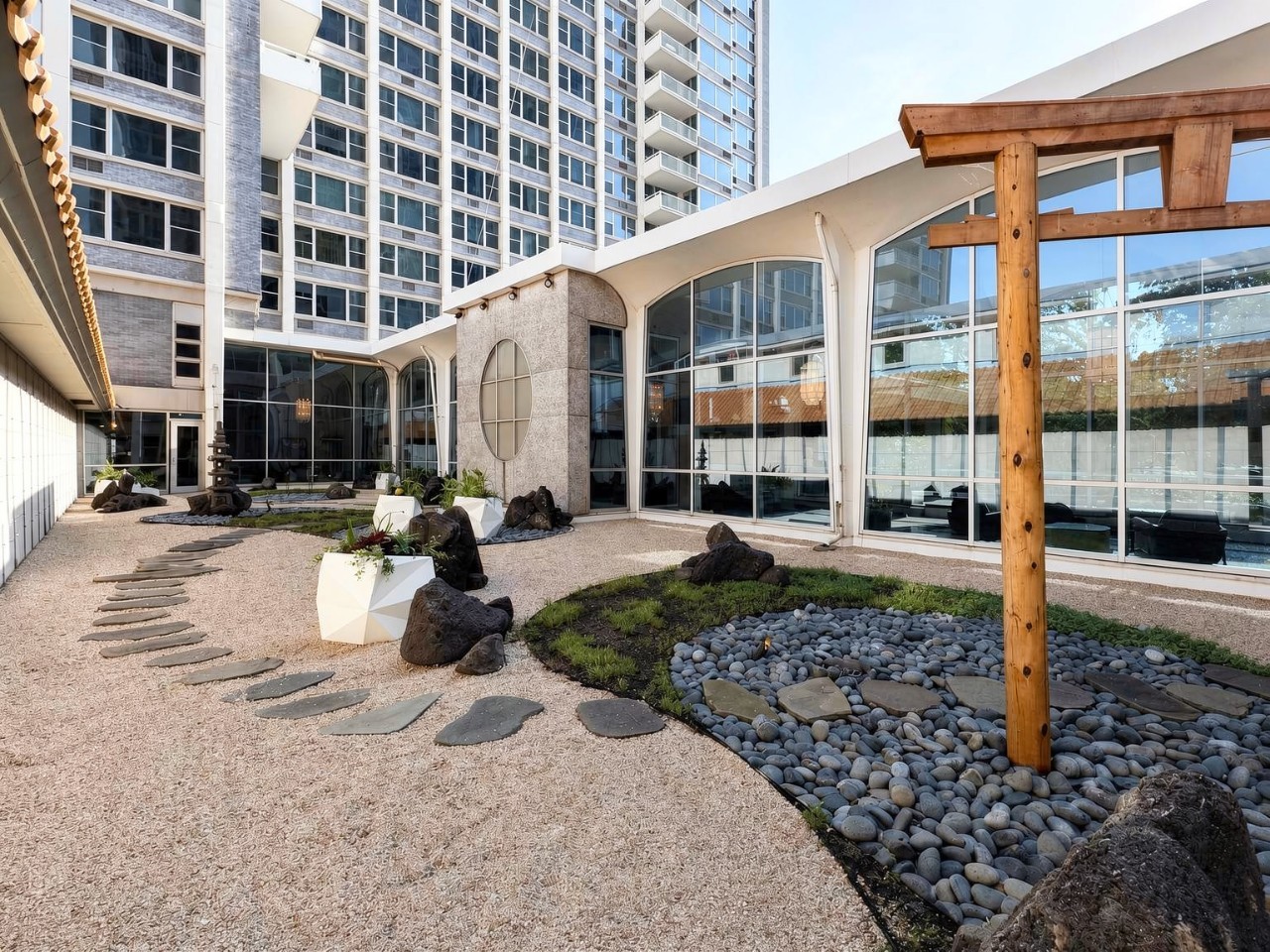 4250 N Marine Drive Unit: 716