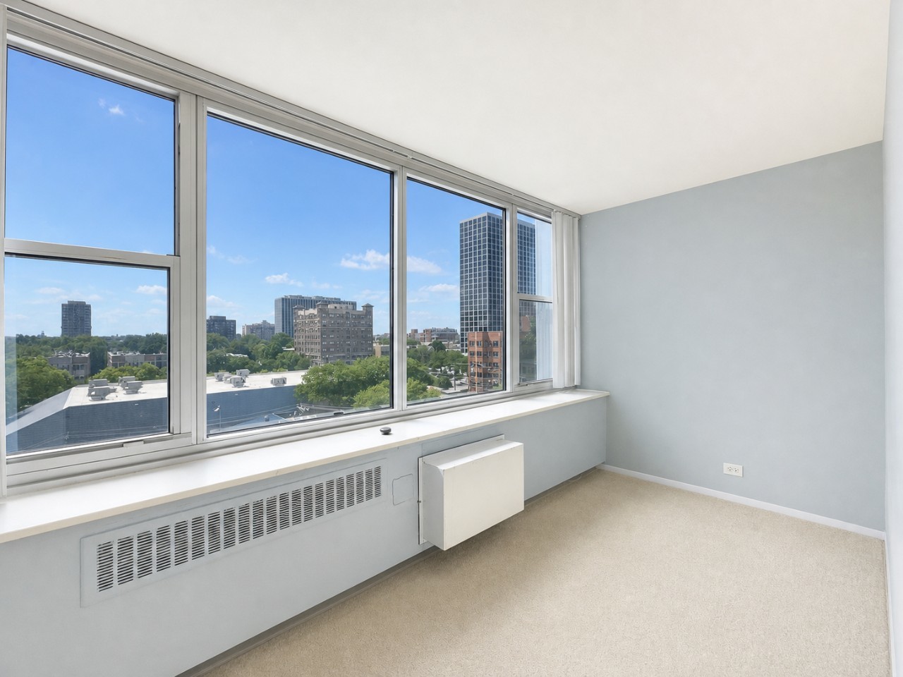 4250 N Marine Drive Unit: 716