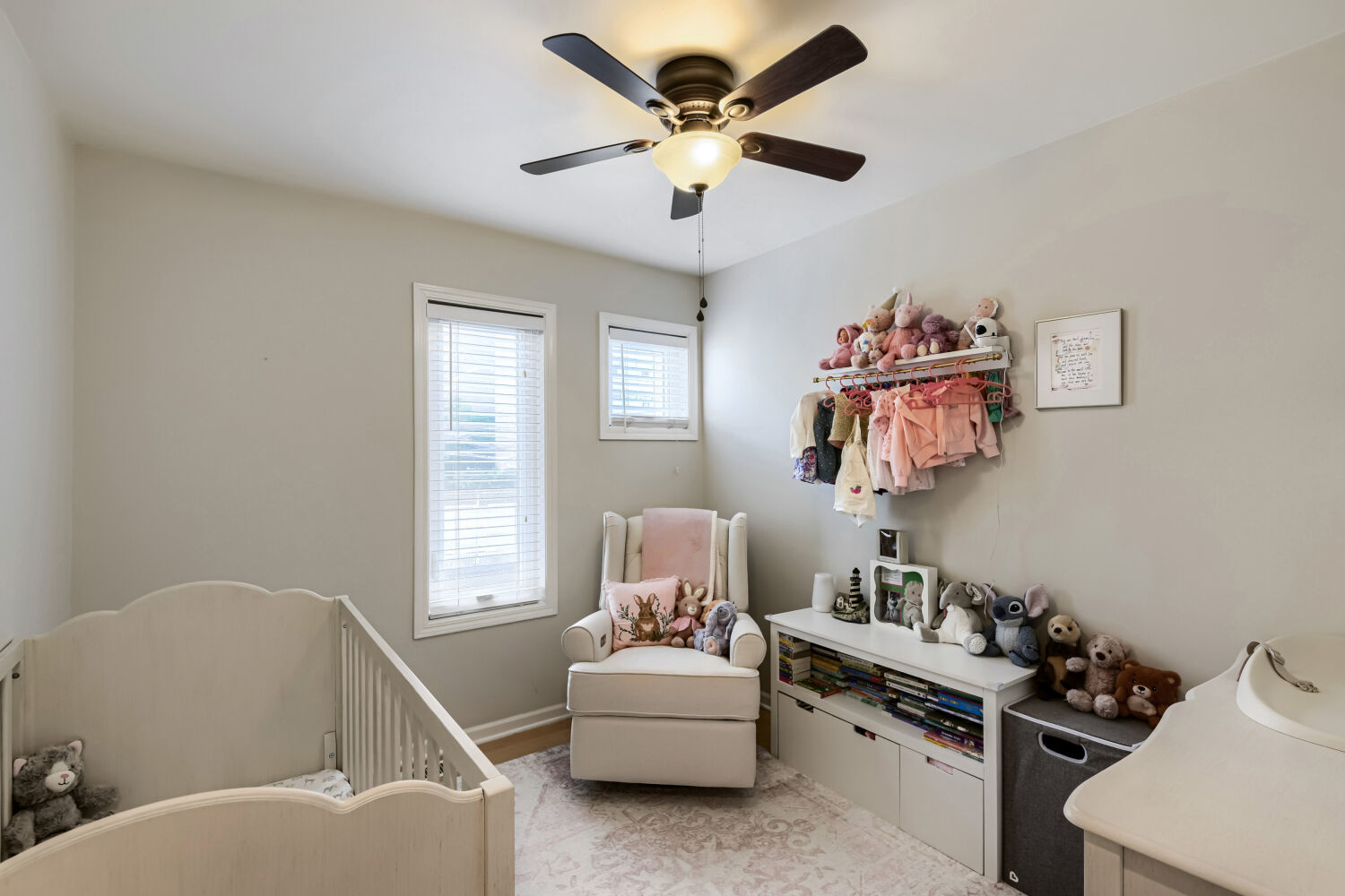4647 N Kenmore Avenue Unit: B