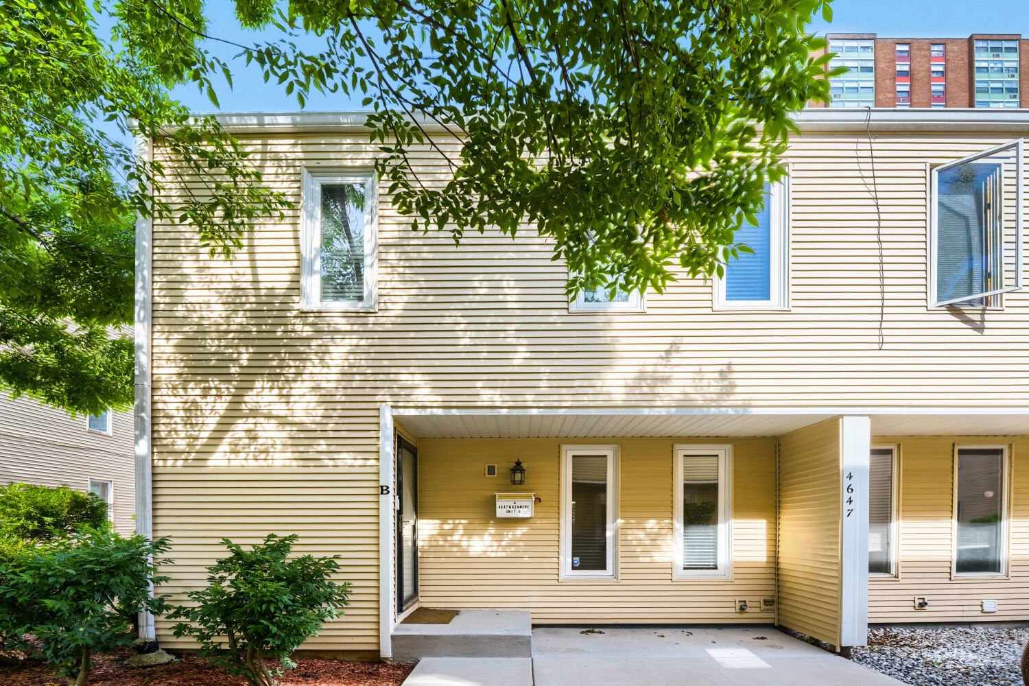 4647 N Kenmore Avenue Unit: B