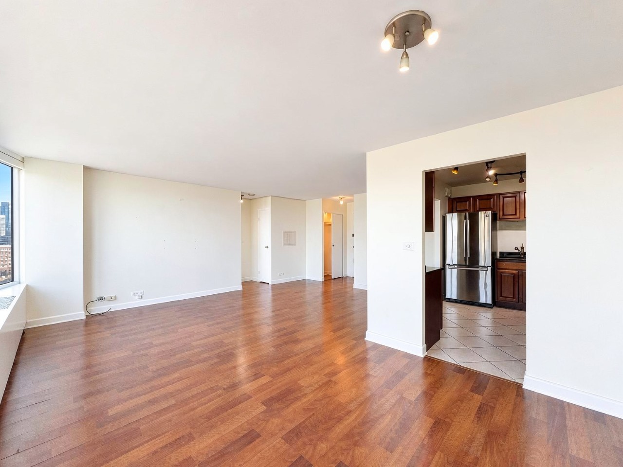 3550 N Lake Shore Drive Unit: 1806