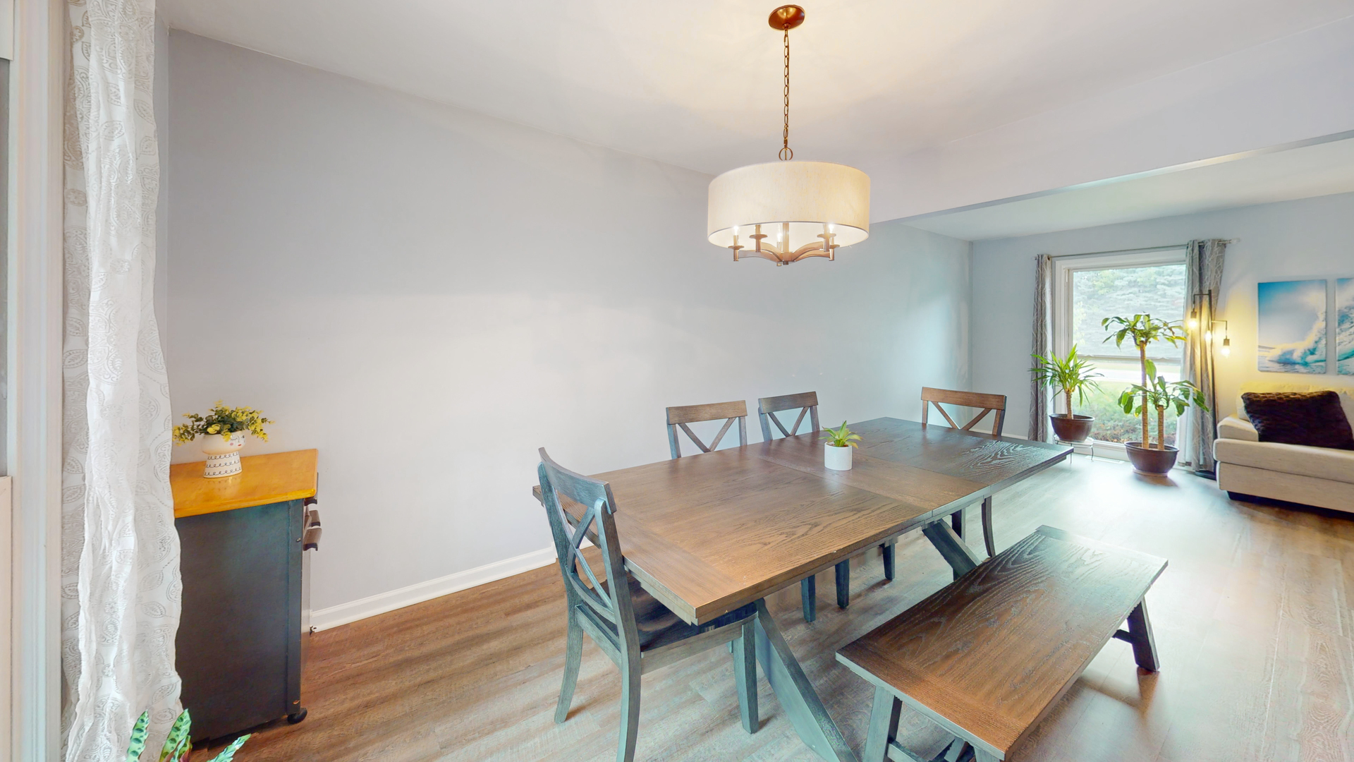 11S556 Book Road
