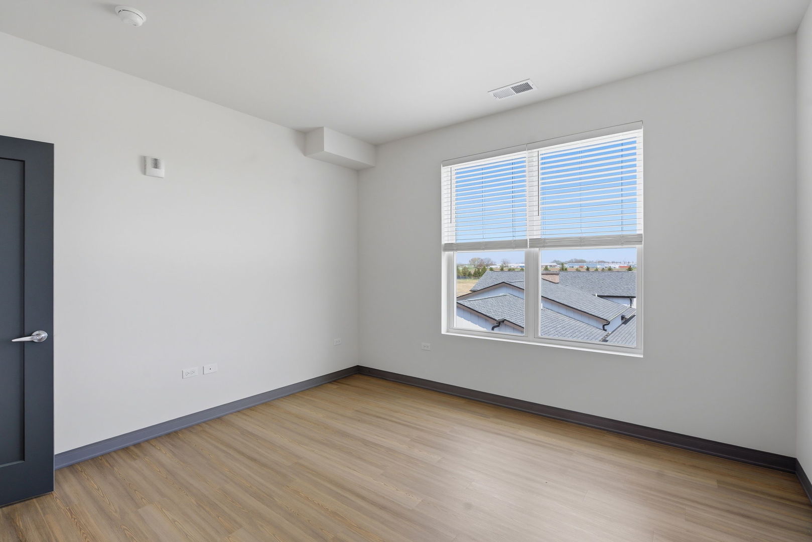 1217 Rock Run Crossings Drive Unit: 211