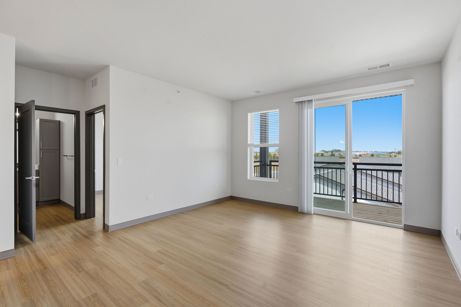 1217 Rock Run Crossings Drive Unit: 211