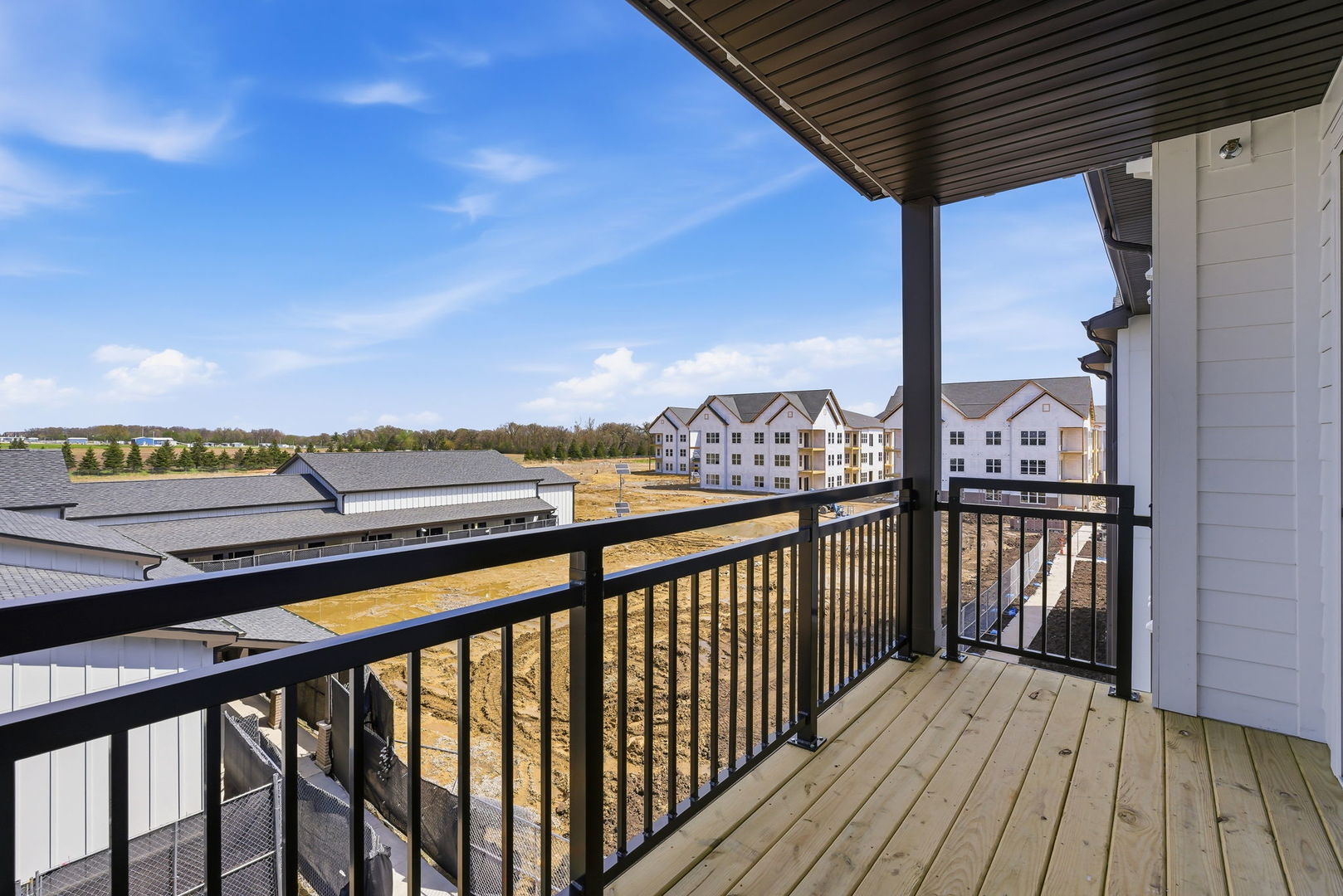 1217 Rock Run Crossings Drive Unit: 211