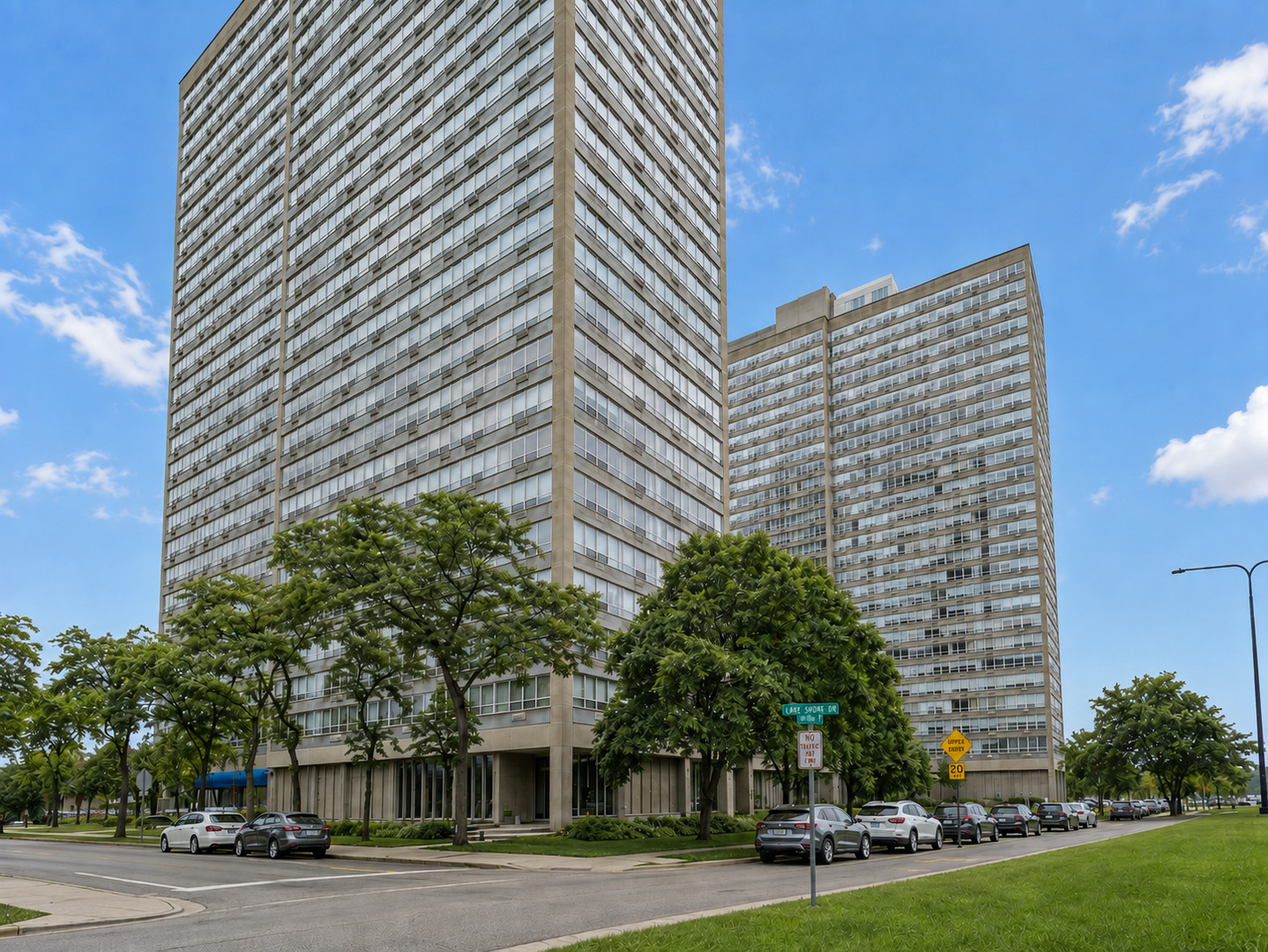 4800 S Chicago Beach Drive Unit: 1911S