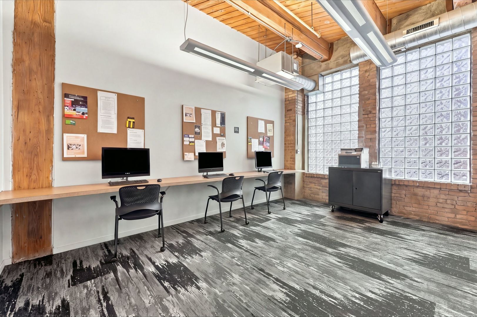 1040 W ADAMS Street Unit: 268