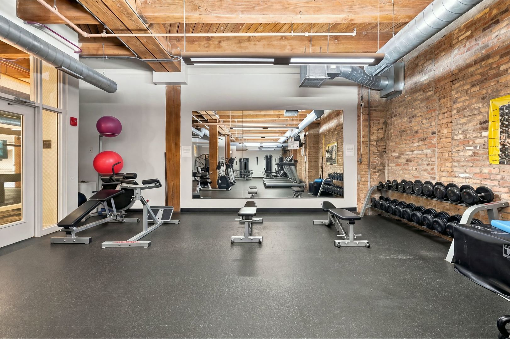 1040 W ADAMS Street Unit: 268