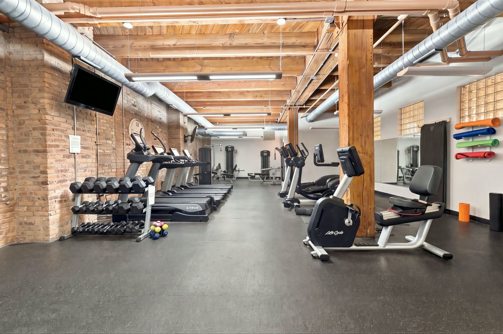 1040 W ADAMS Street Unit: 268