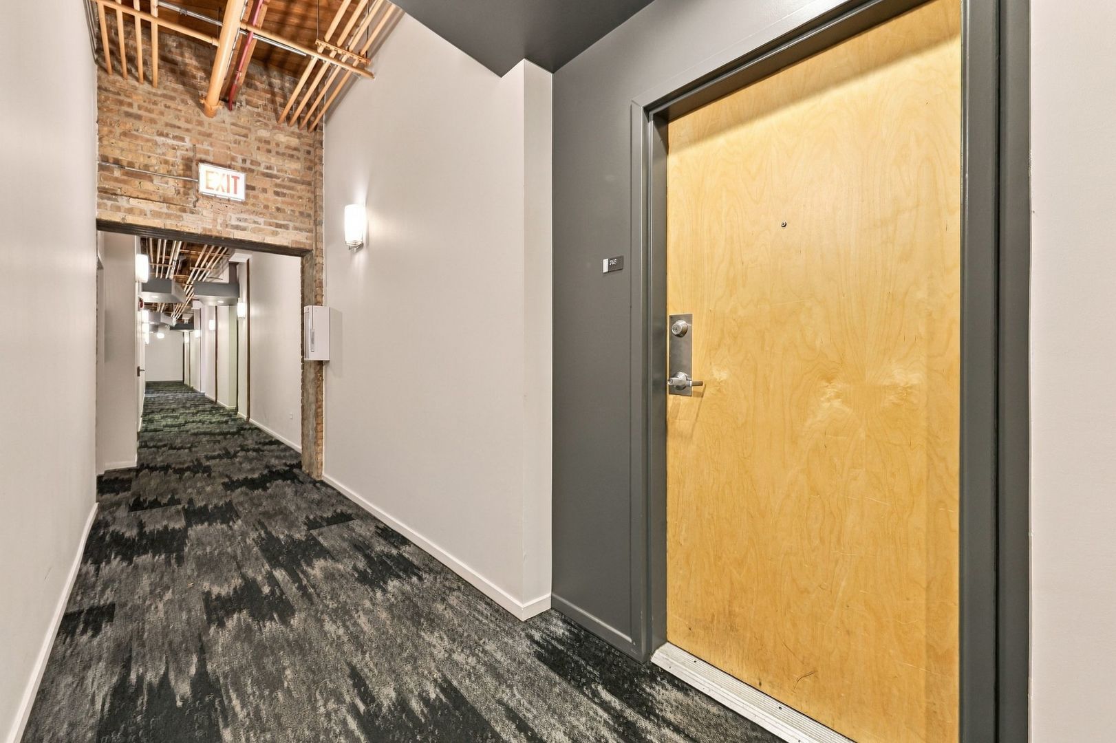 1040 W ADAMS Street Unit: 268