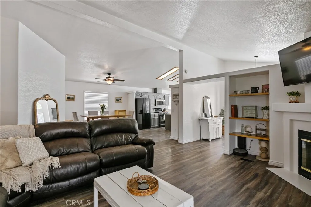 20076 Canyon View Drive