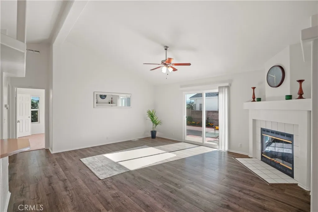 20208 Northcliff Drive