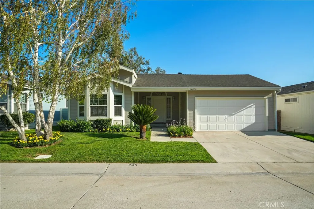 20208 Northcliff Drive