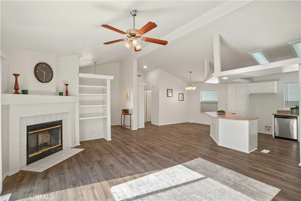 20208 Northcliff Drive
