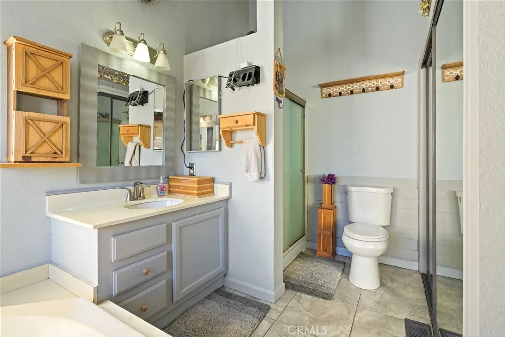 20060 Shadow Island Dr