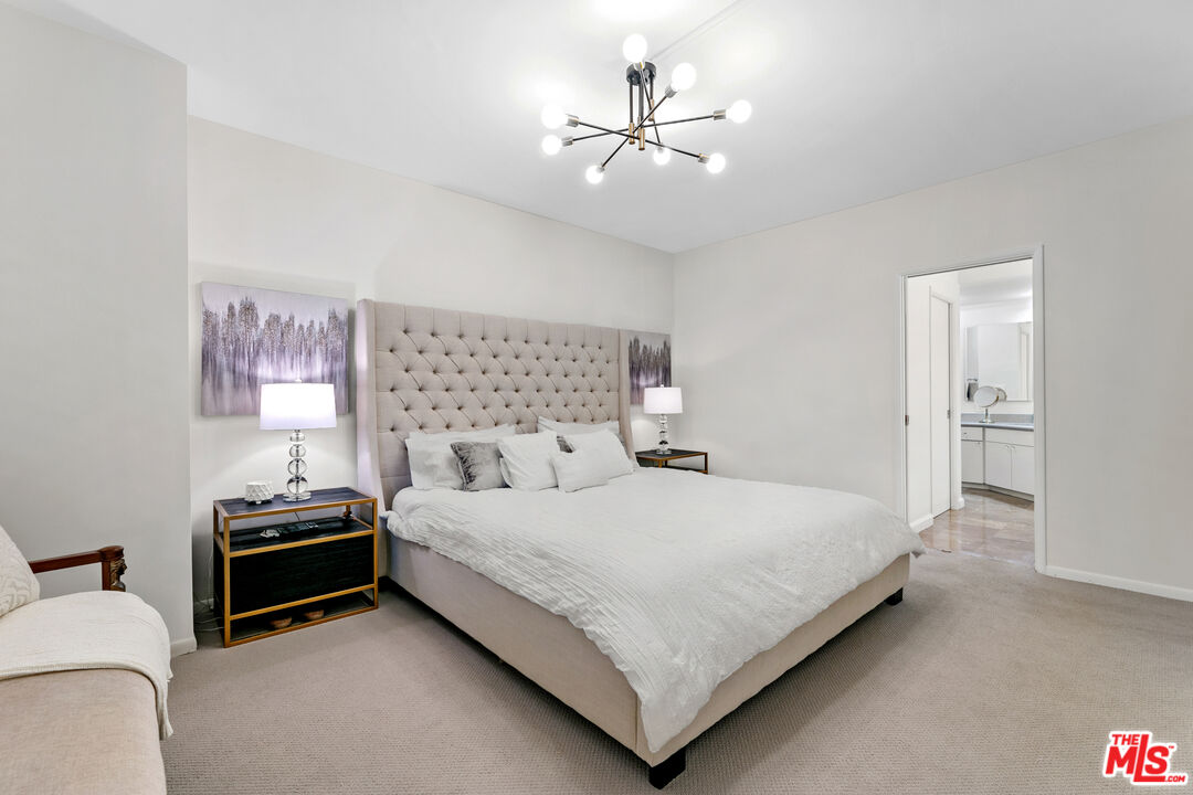 10450 Wilshire Blvd Unit: 2E