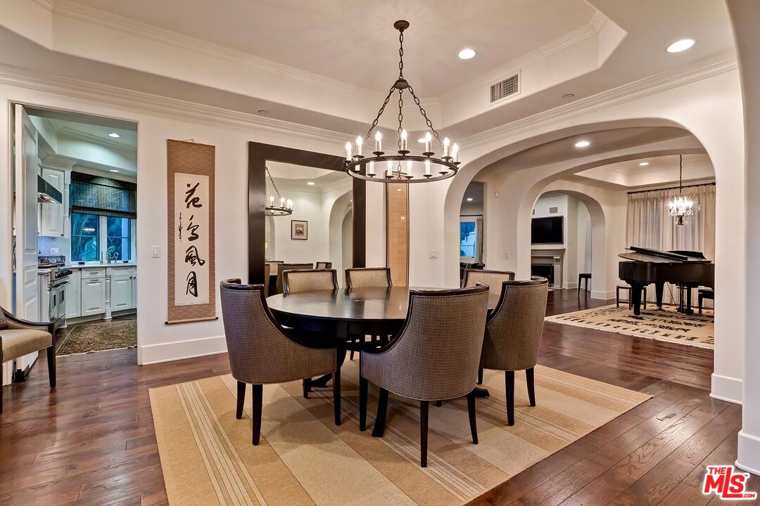 558 Hillgreen Dr Unit: 107