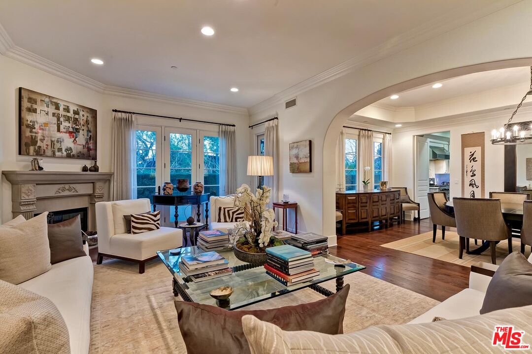 558 Hillgreen Dr Unit: 107