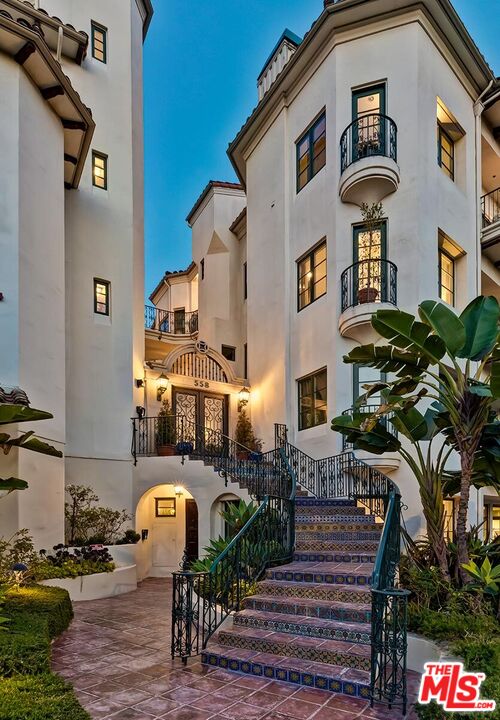 558 Hillgreen Dr Unit: 107