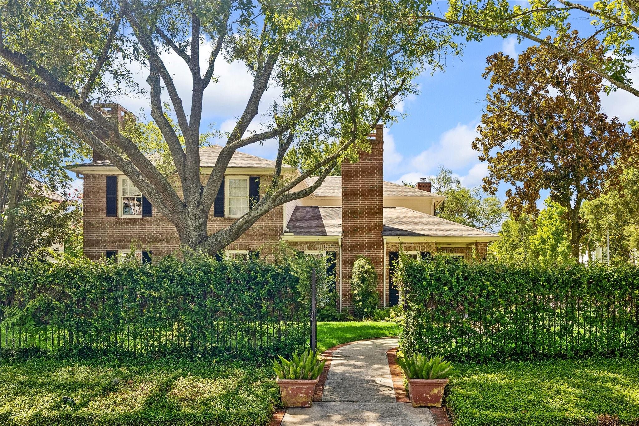 40 Hackberry Lane