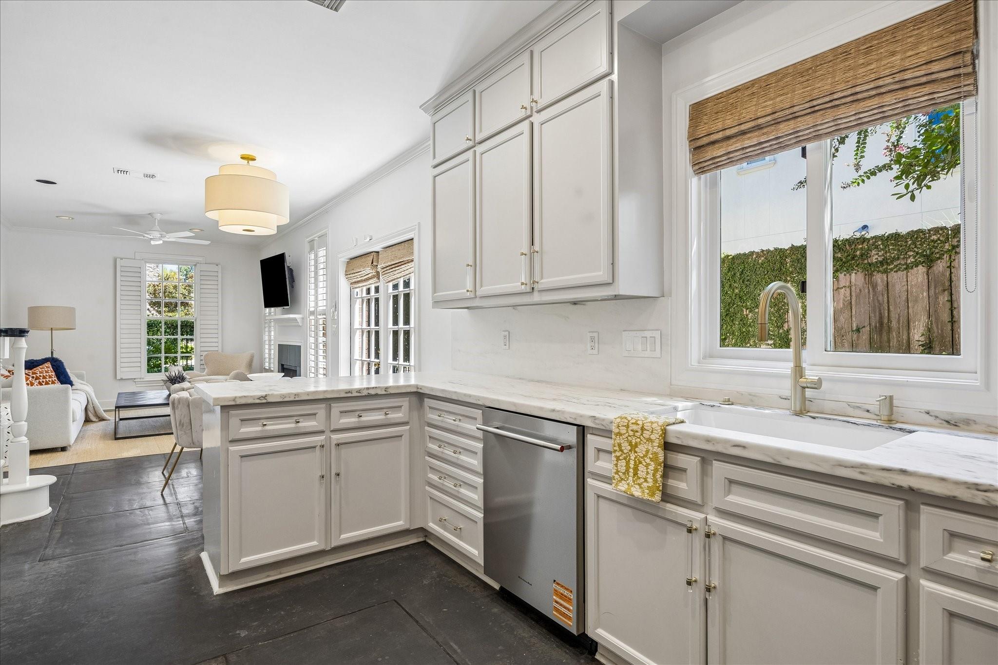 40 Hackberry Lane